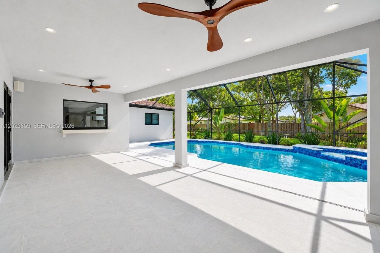2537 NW 116th Ter , Coral Springs, FL 33065 Photo