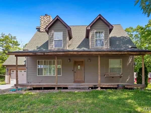 323 Lake Shore Drive , St Clair, MO 63077