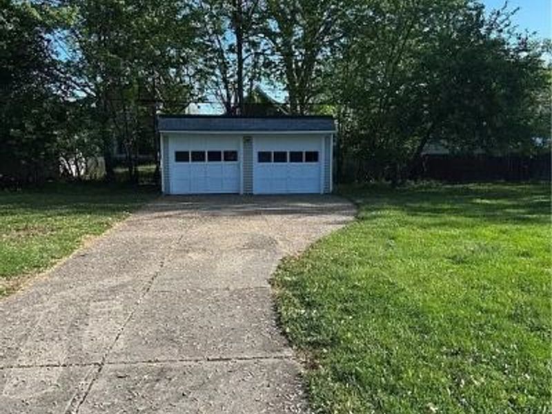 9725 Parkview Avenue, Garfield Heights, OH 44125 Photo 26