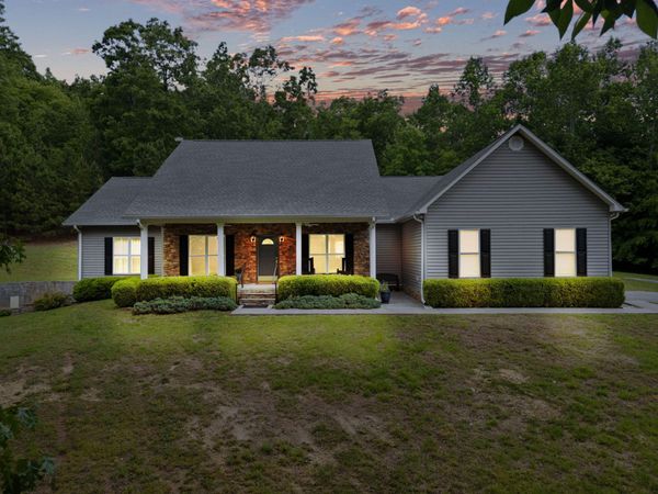 242 County Road 64 Road, Riceville, TN 37370