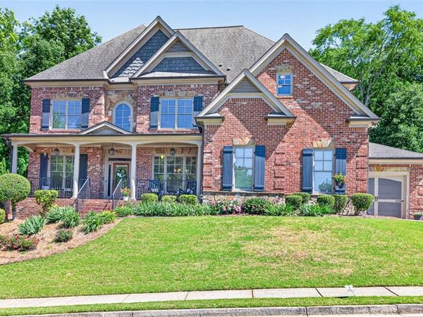 4259 Sierra Creek Drive, Hoschton, GA 30548