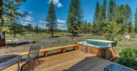 12193 Lookout Loop, Truckee, CA 96161 Photo