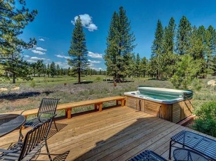 12193 Lookout Loop, Truckee, CA 96161 Photo