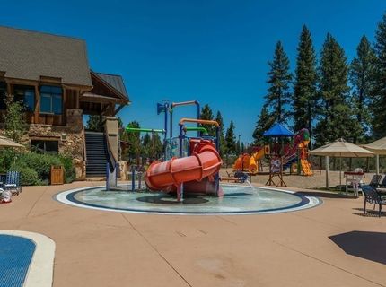 12193 Lookout Loop, Truckee, CA 96161 Photo