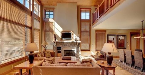 12193 Lookout Loop, Truckee, CA 96161 Photo