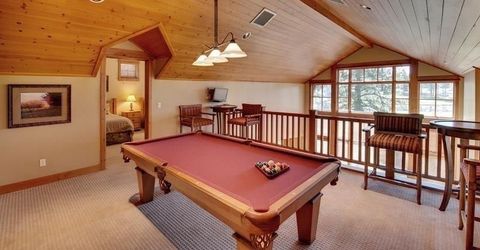 12193 Lookout Loop, Truckee, CA 96161 Photo