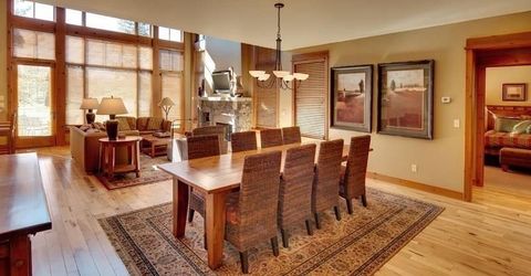 12193 Lookout Loop, Truckee, CA 96161 Photo