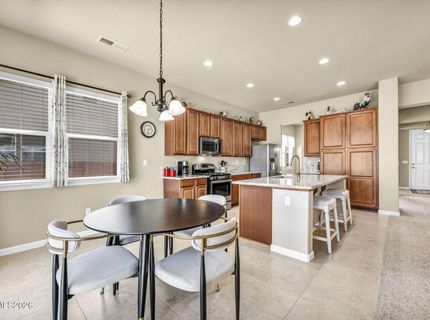 124 Maze Avenue, Dayton, NV 89403 Photo
