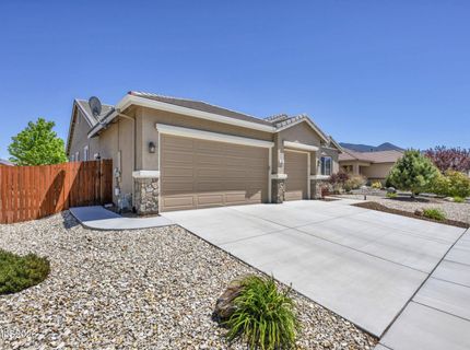 124 Maze Avenue, Dayton, NV 89403 Photo