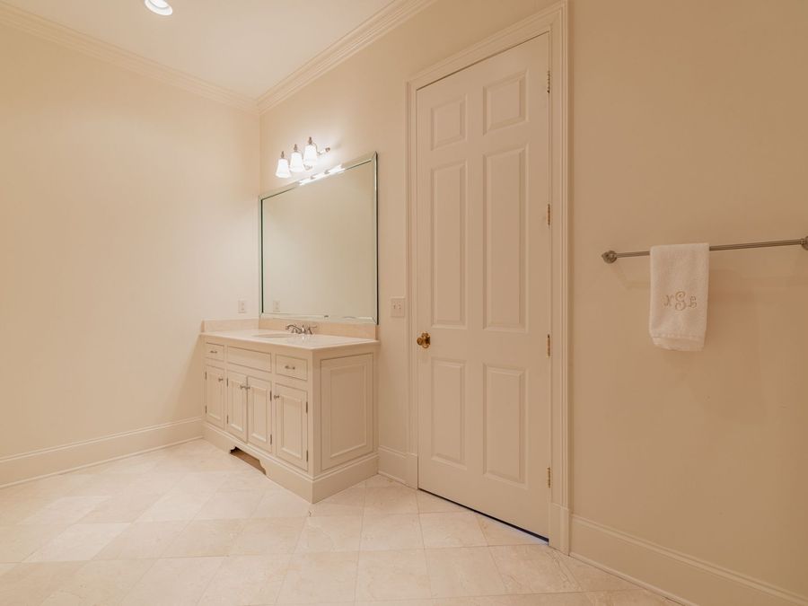 Property Image 88