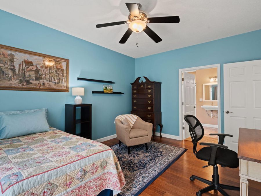 Property Image 36