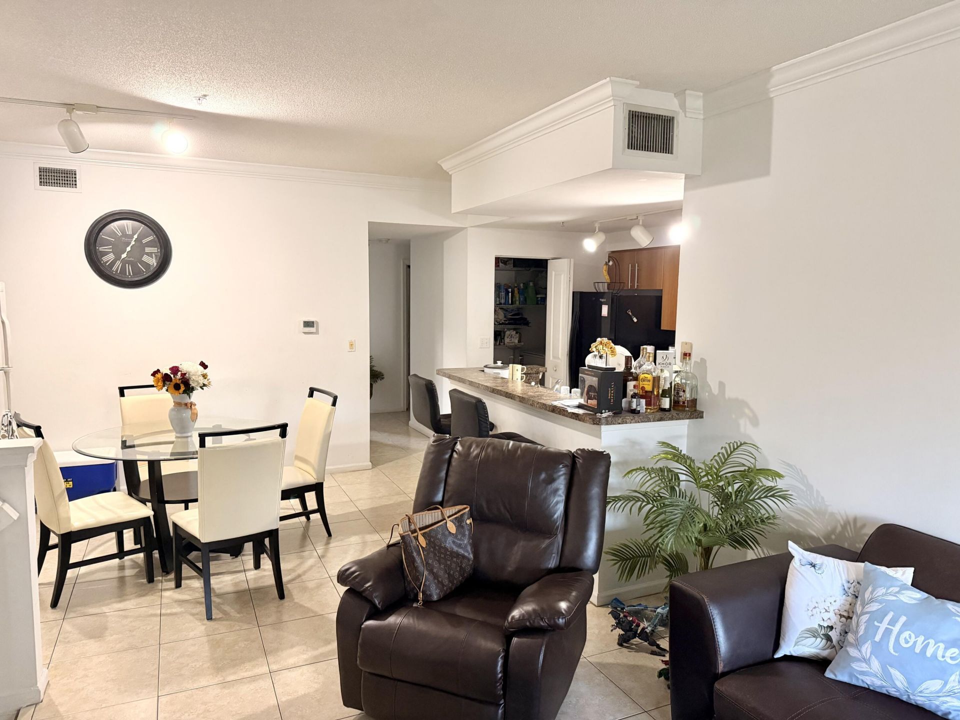 6020 W Sample Road, Unit 303, Coral Springs, FL 33067 Photo