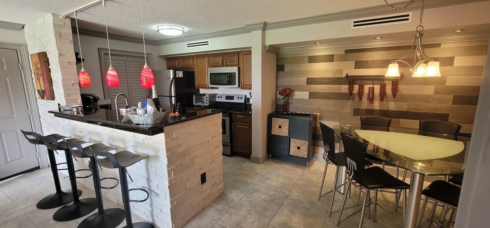 145 Yacht Club Way, Unit 112, Hypoluxo, FL 33462 Photo