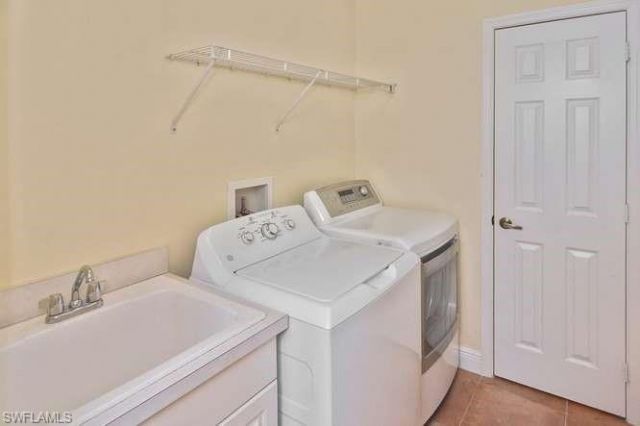 18921 Bay Woods Lake Dr, Unit 201, Fort Myers, FL 33908 Photo