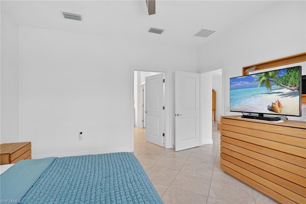 2174 Yellowfin Cir, Naples, FL 34114 Photo