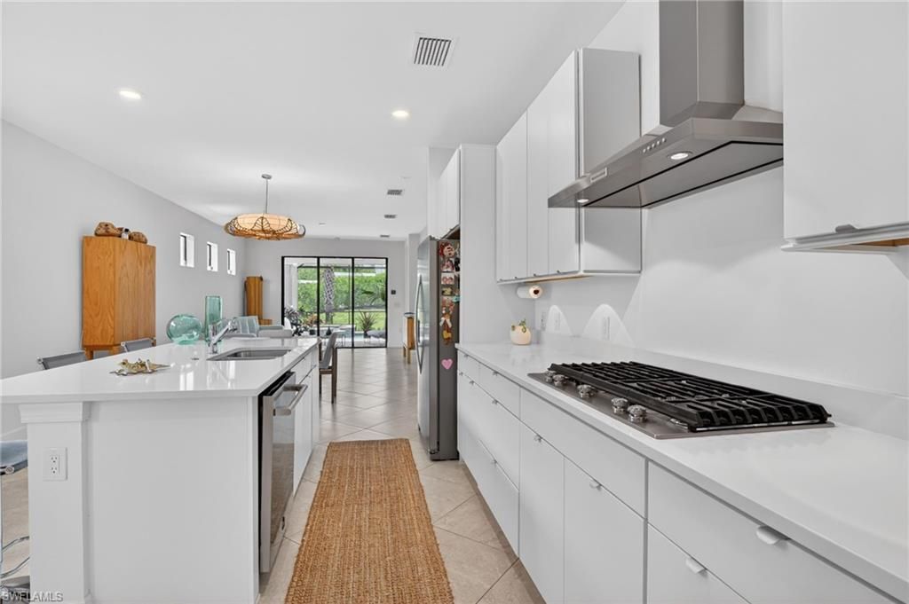 2174 Yellowfin Cir, Naples, FL 34114 Photo