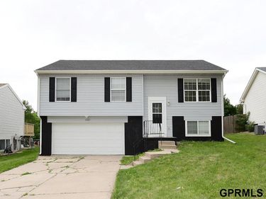13522 S 31 Street , Bellevue, NE 68123
