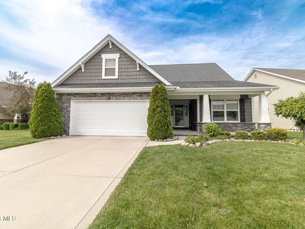 4757 Sylvan Prairie Court, Sylvania, OH 43560