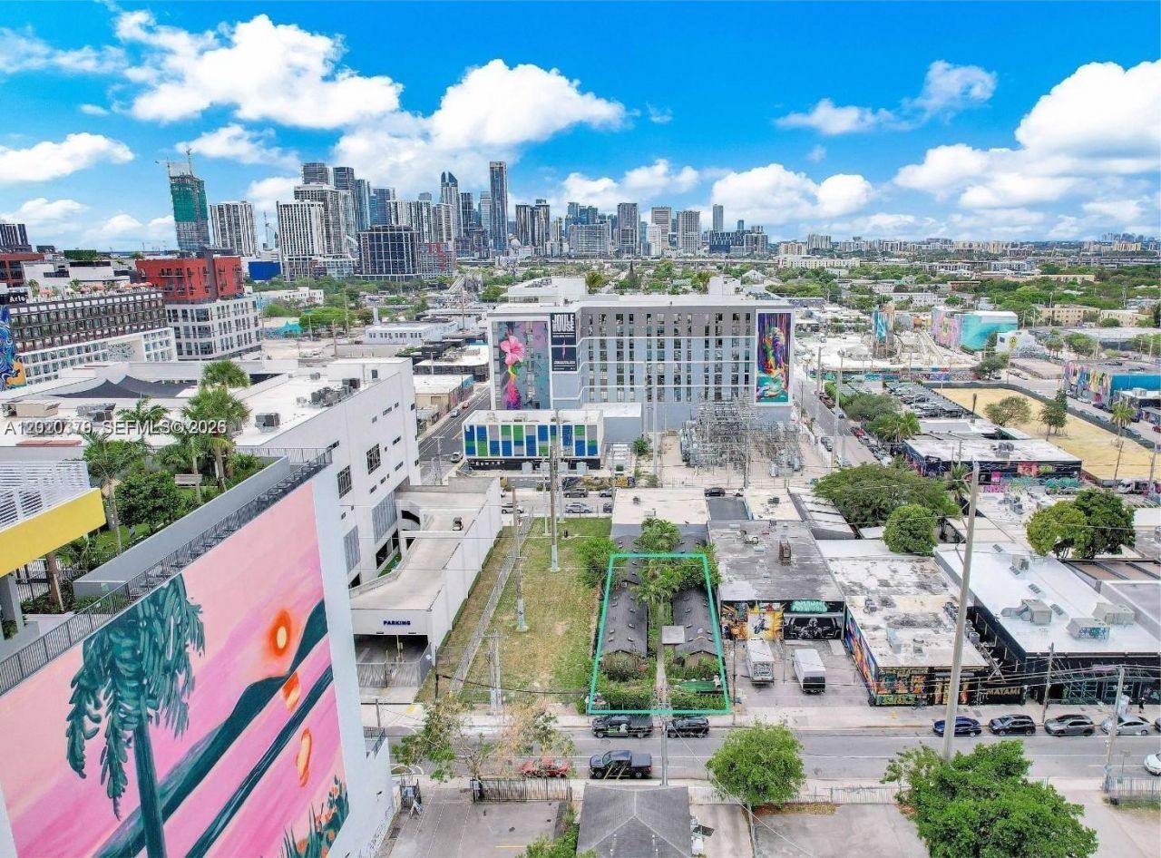 118 NW 24th St , Miami, FL 33127 Photo