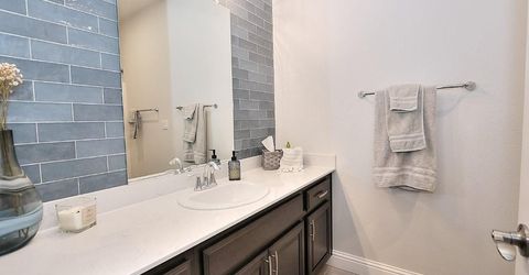 4145 Hydra Cir, Roseville, CA 95747 Photo