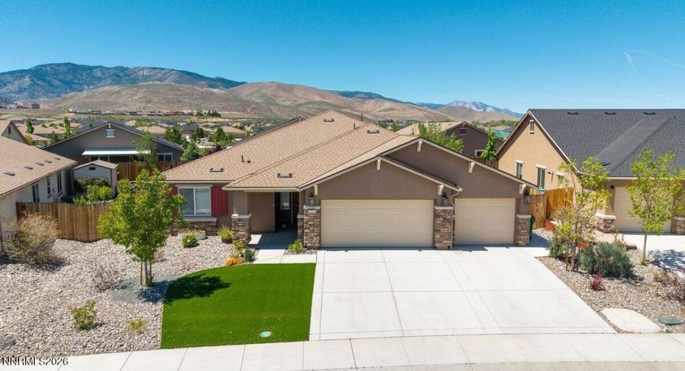 1360 Tule Peak Circle, Carson City, NV 89701 Photo