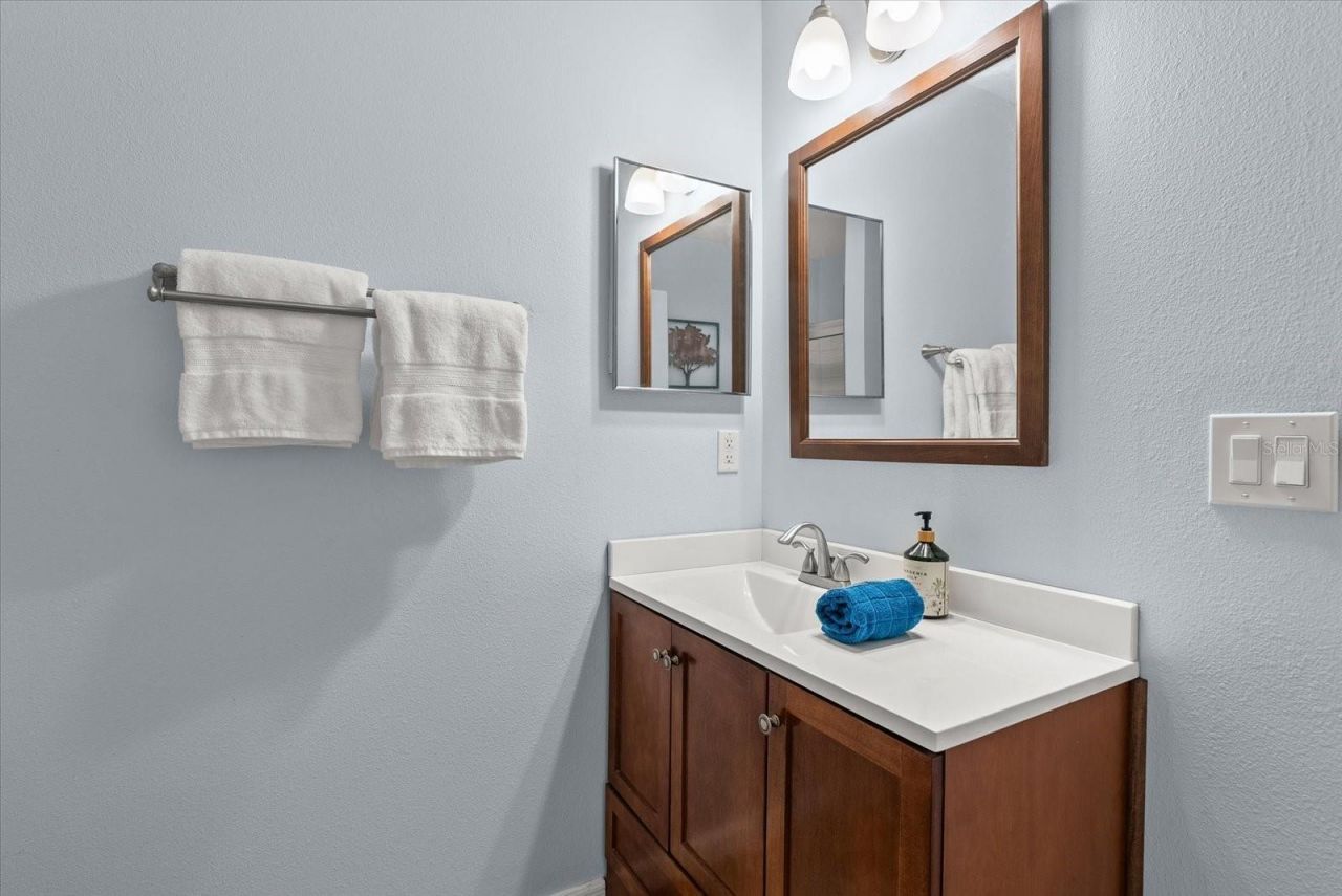 2723 60th Avenue Drive W, Unit 2723, Bradenton, FL 34207 Photo