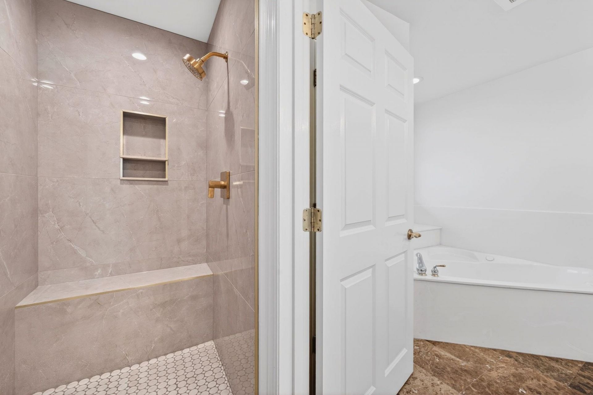 8500 Margate Circle Photo 41