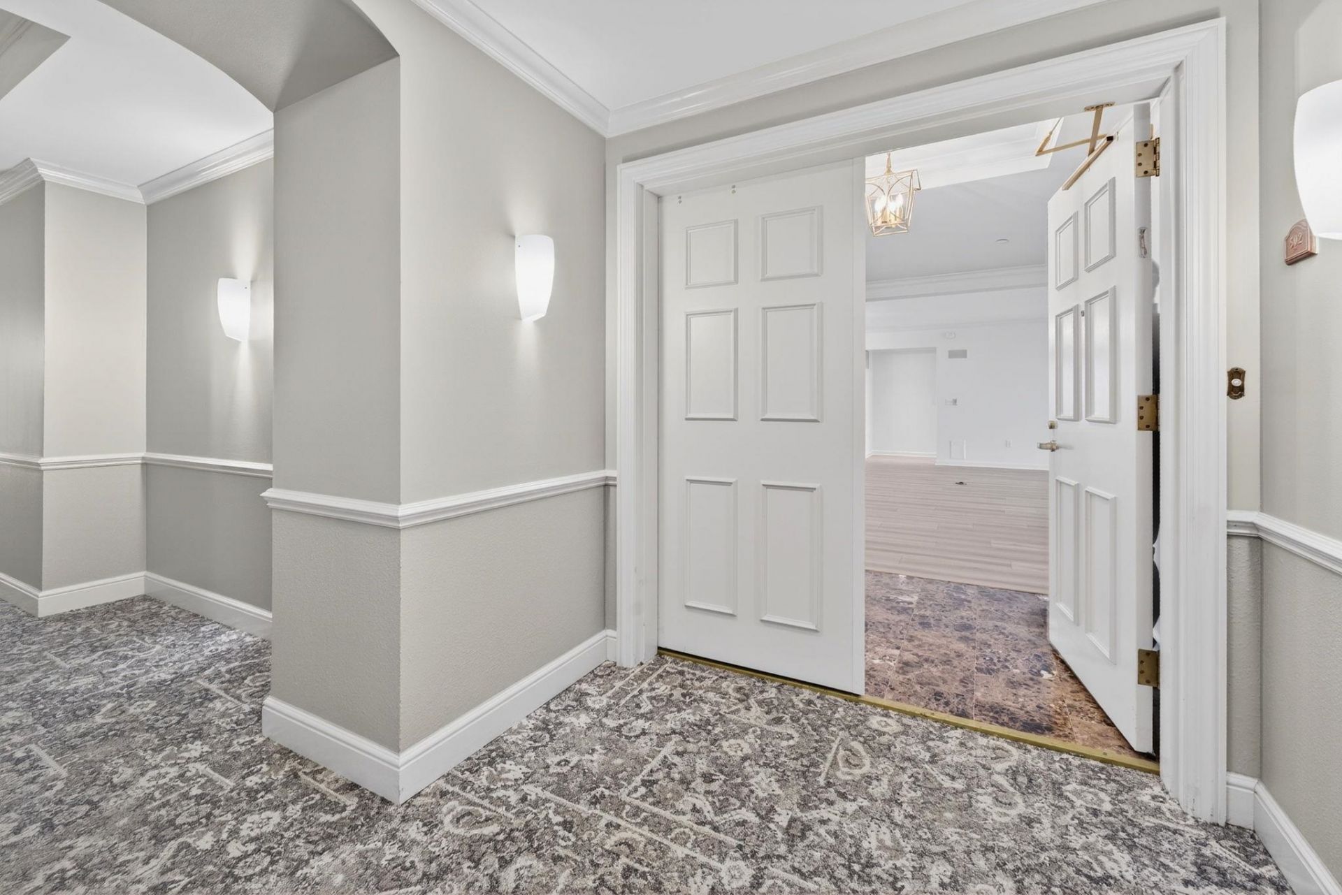 8500 Margate Circle Photo 5