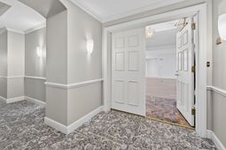8500 Margate Circle photo 4