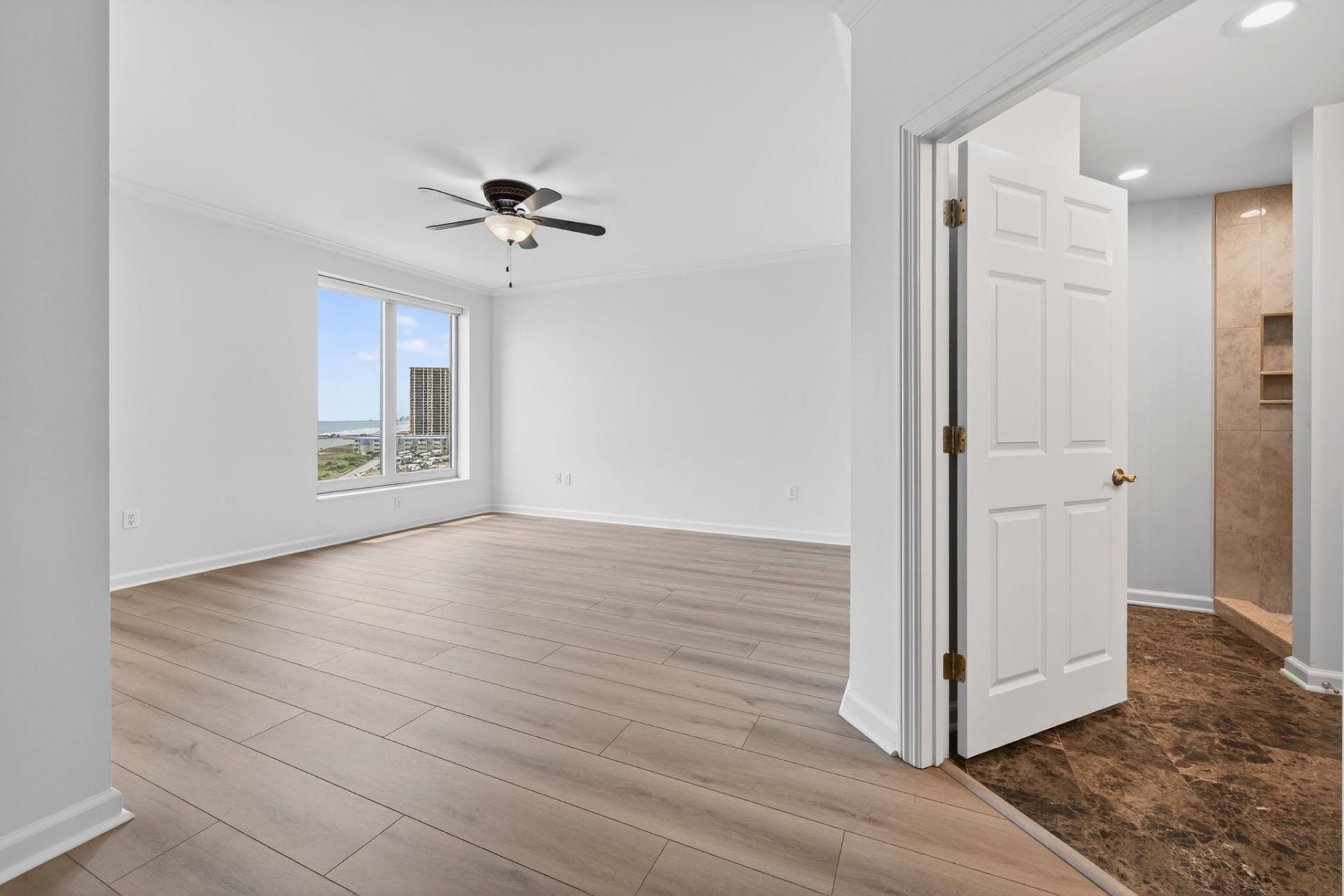 8500 Margate Circle Photo 50