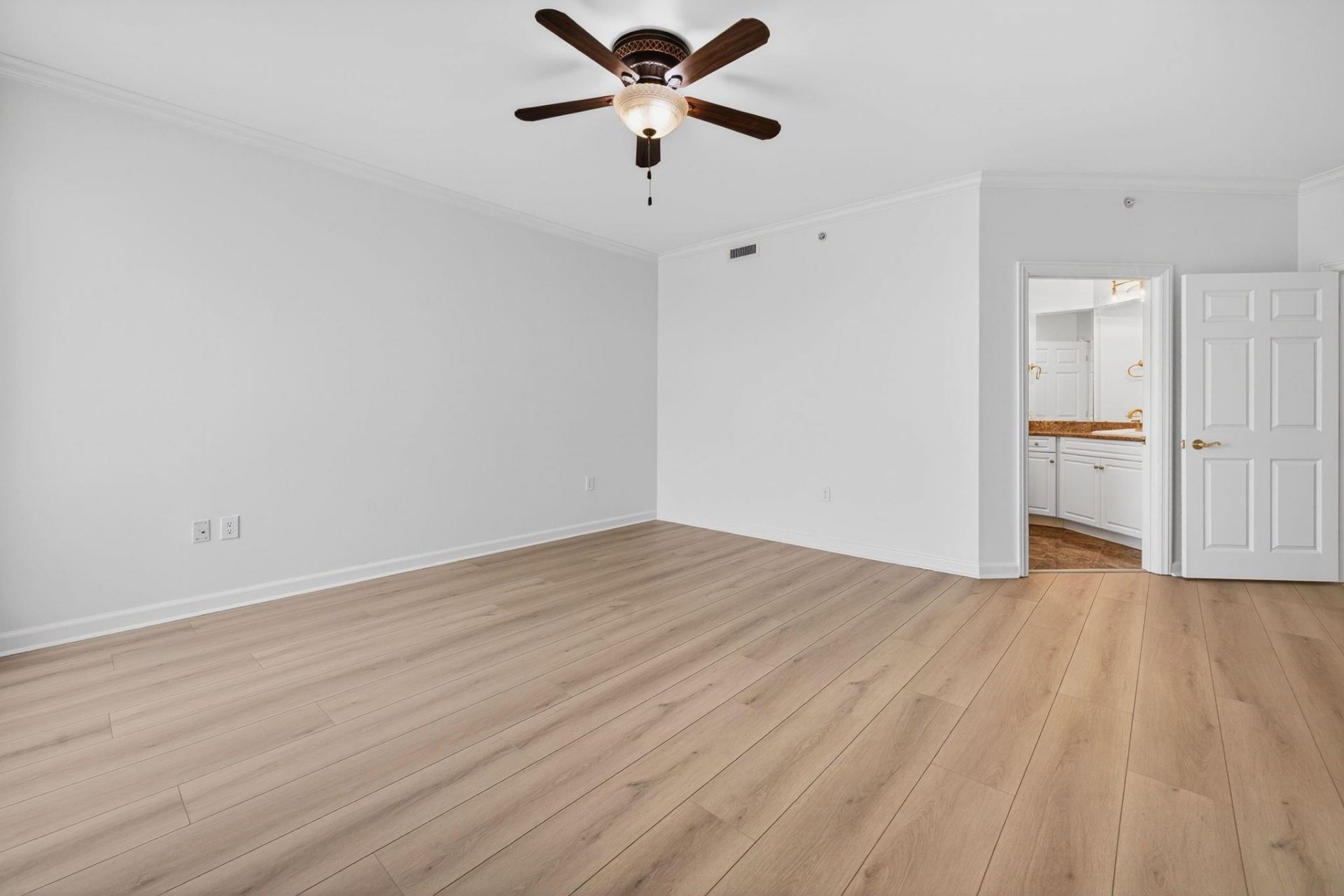 8500 Margate Circle Photo 55