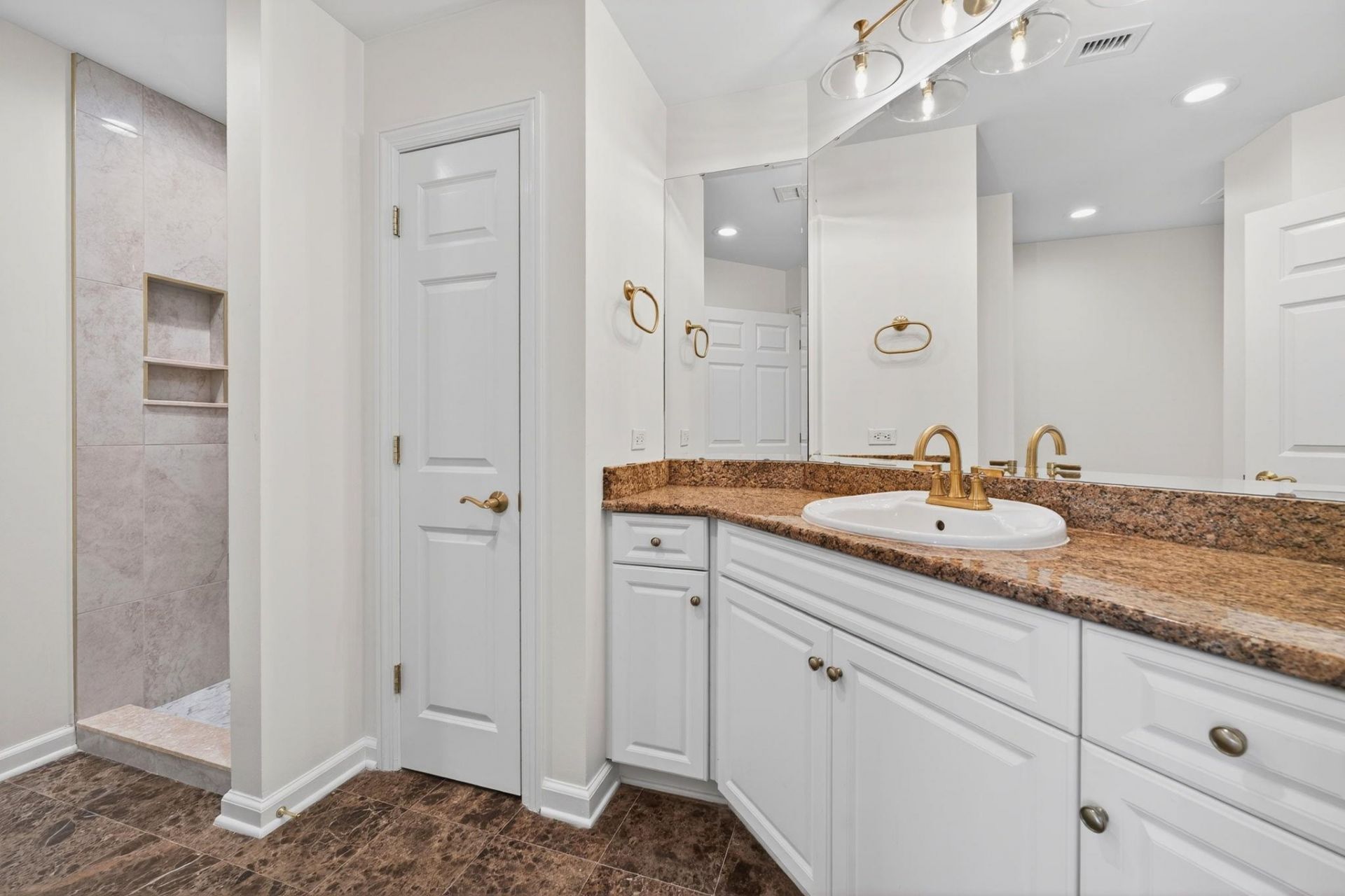 8500 Margate Circle Photo 57