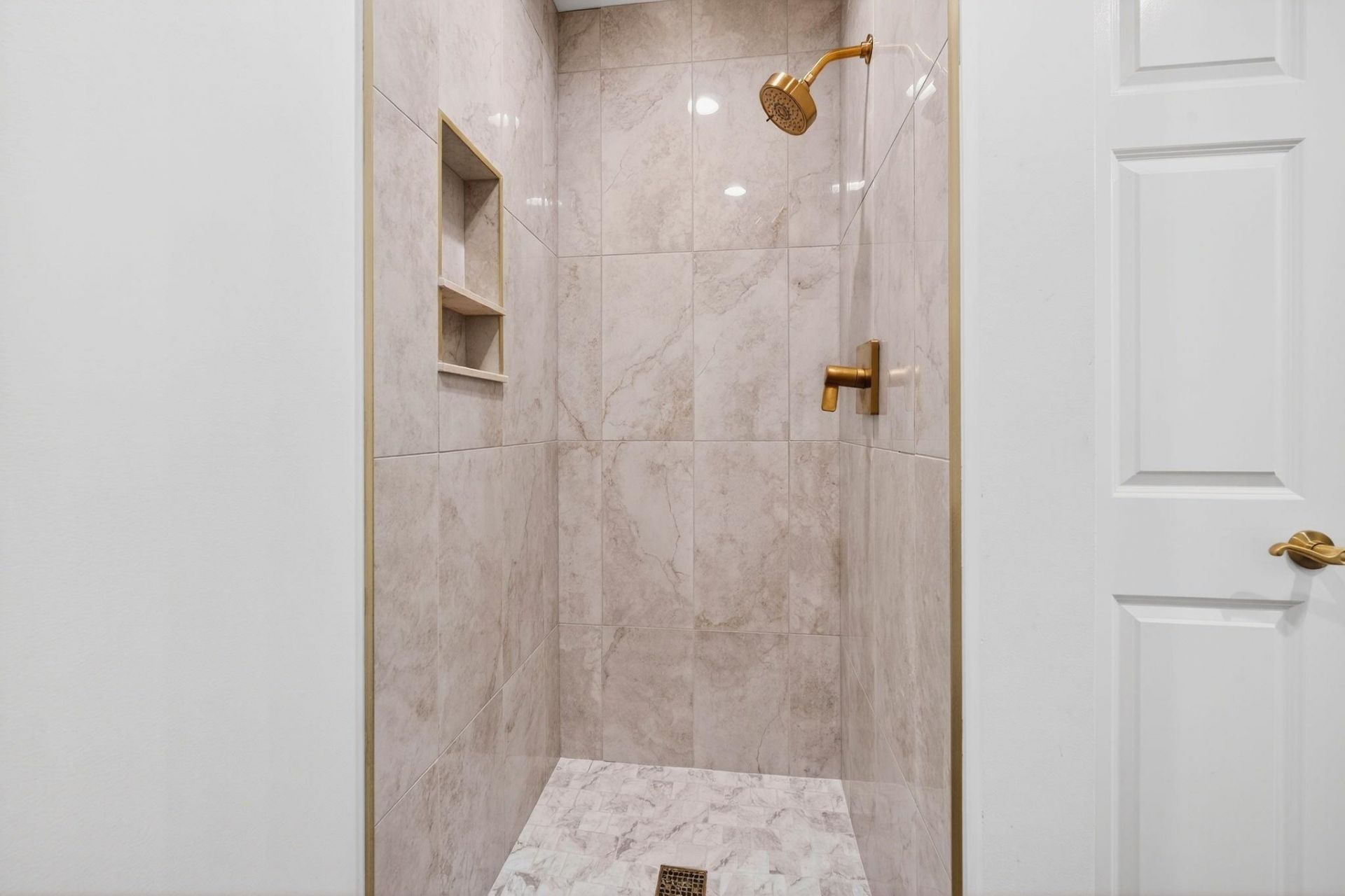 8500 Margate Circle Photo 60