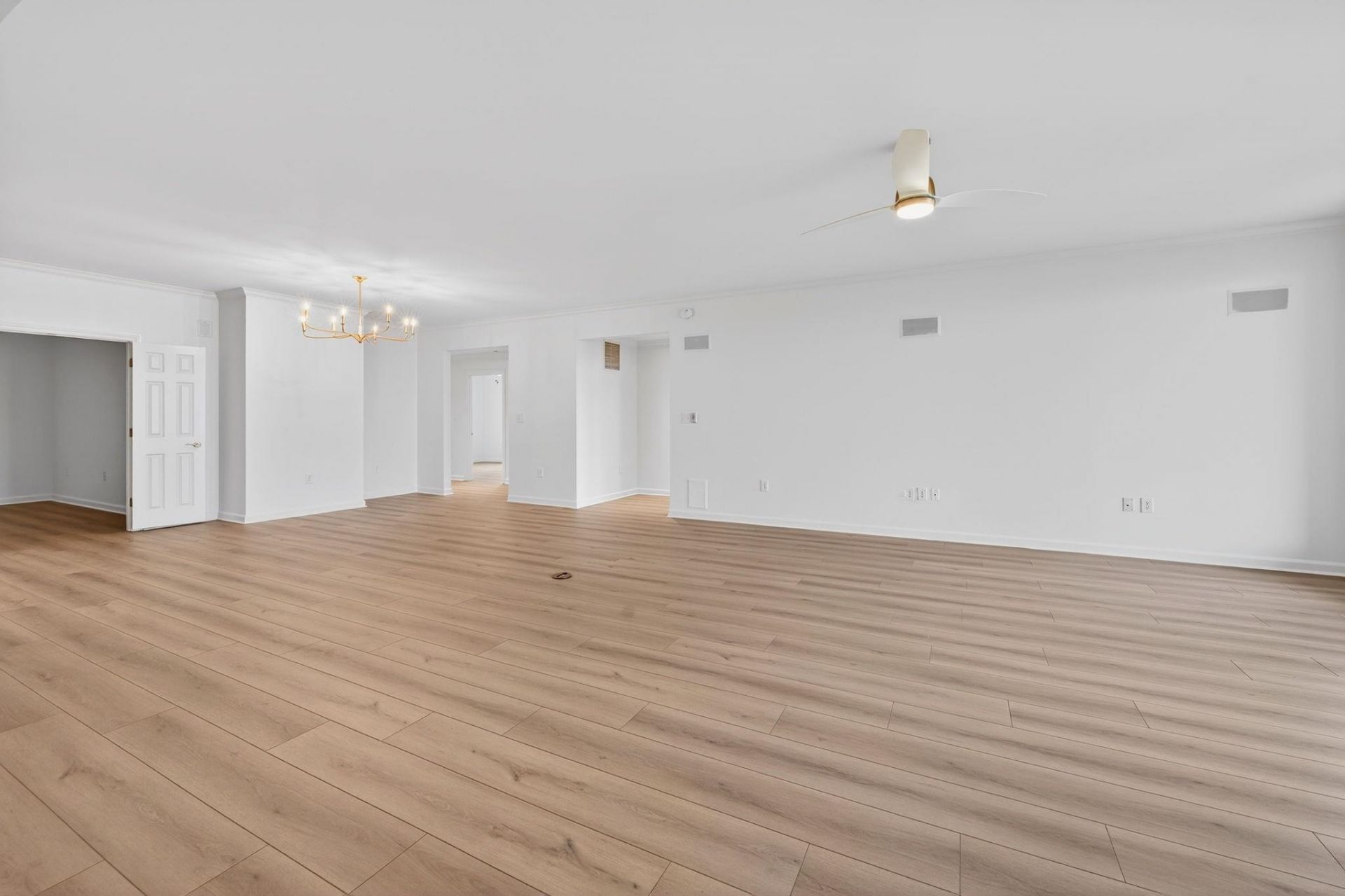 8500 Margate Circle Photo 8