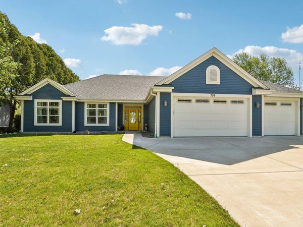 759 Kathryn Ct, Watertown, WI 53098