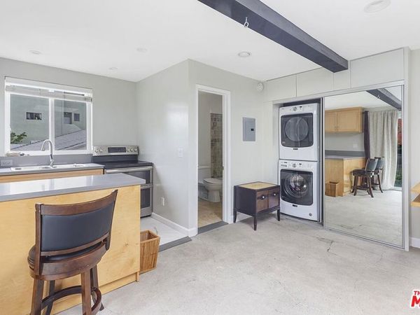 1/2 Ironsides Street , Marina Del Rey, CA 90292