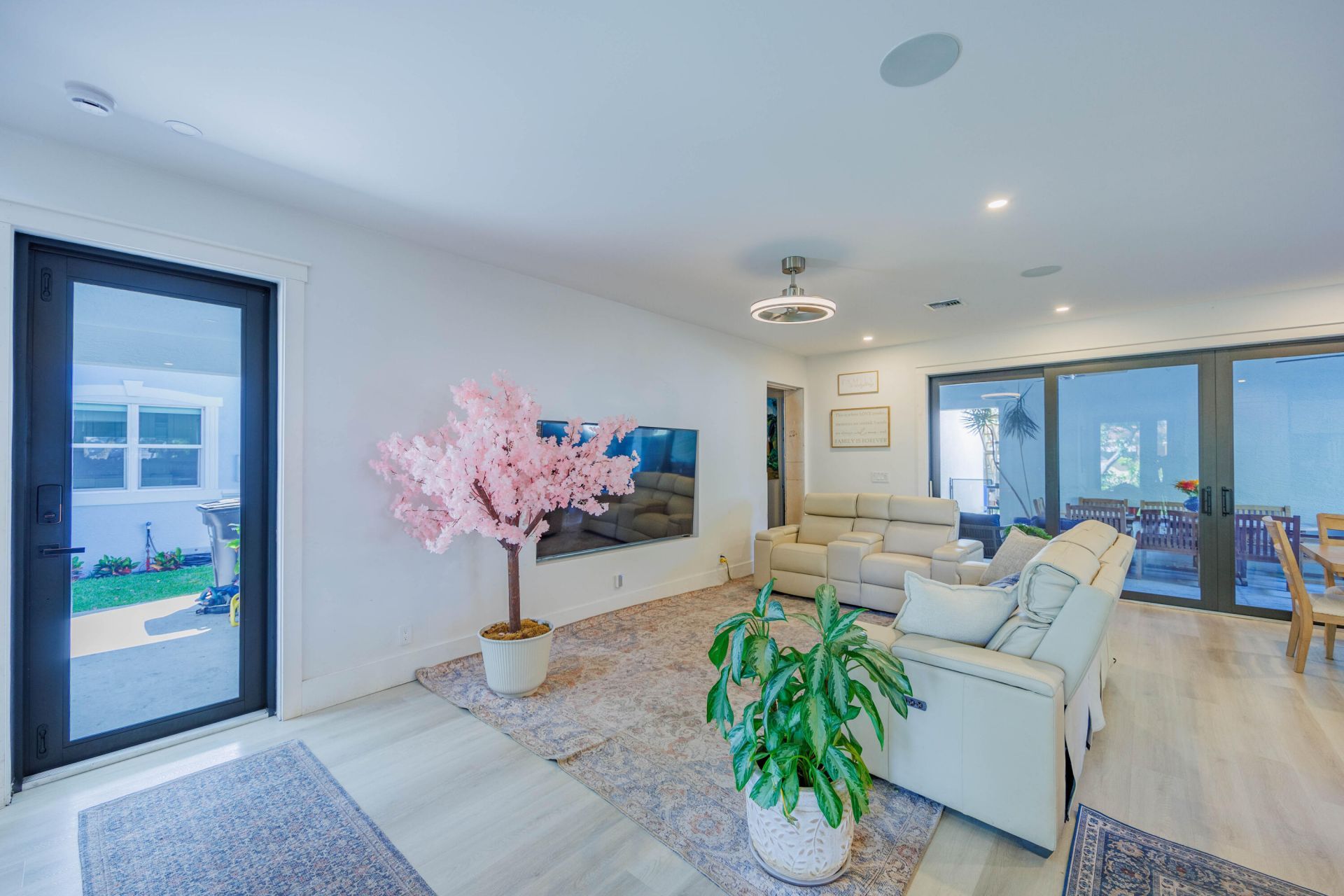 740 Winters, West Palm Beach, FL 33405 Photo