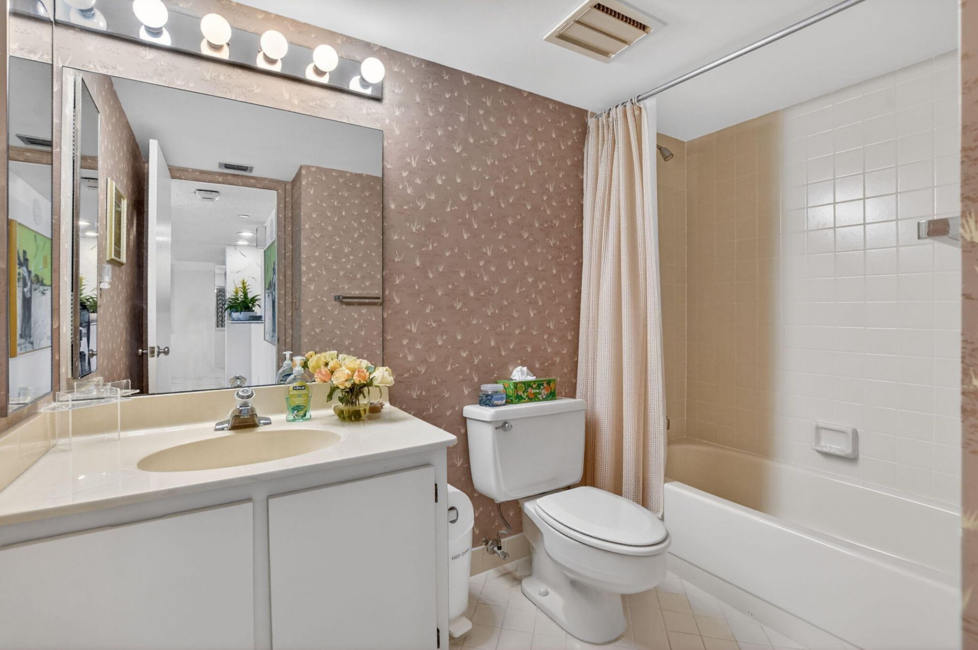 3400 S Ocean Boulevard, Unit 10b, Highland Beach, FL 33487 Photo