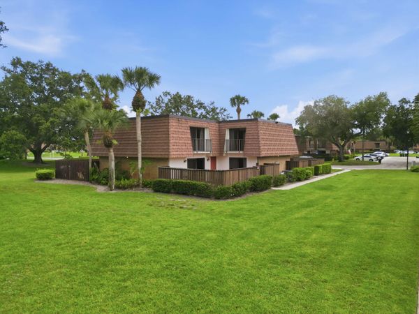 2904 SW Sunset Trace Circle, Palm City, FL 34990