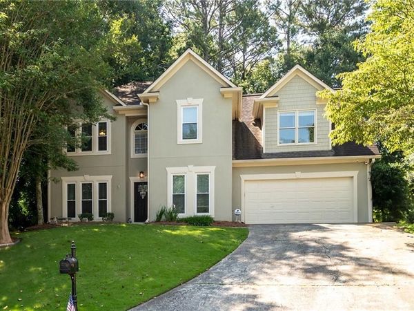 502 Huntgate Road, Woodstock, GA 30189