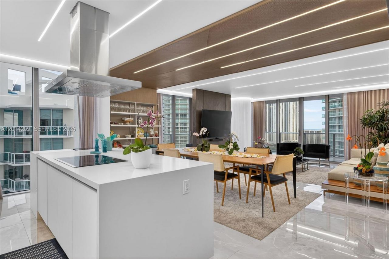 300 Sunny Isles Blvd, Unit 4-1902, Sunny Isles Beach, FL 33160 Photo