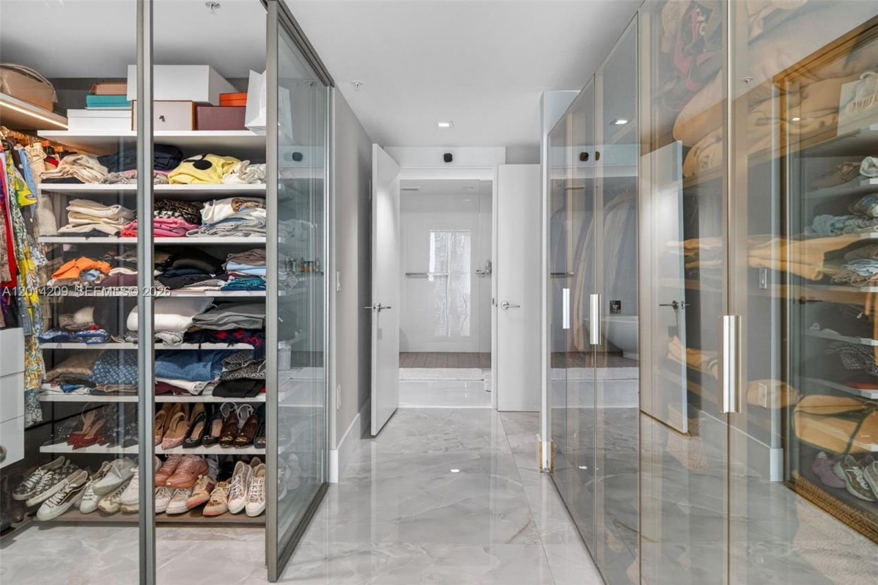 300 Sunny Isles Blvd, Unit 4-1902, Sunny Isles Beach, FL 33160 Photo