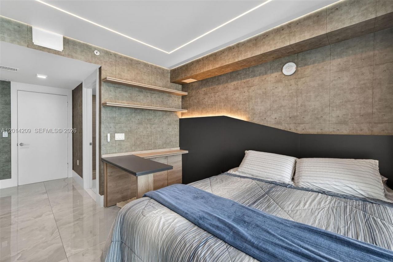 300 Sunny Isles Blvd, Unit 4-1902, Sunny Isles Beach, FL 33160 Photo