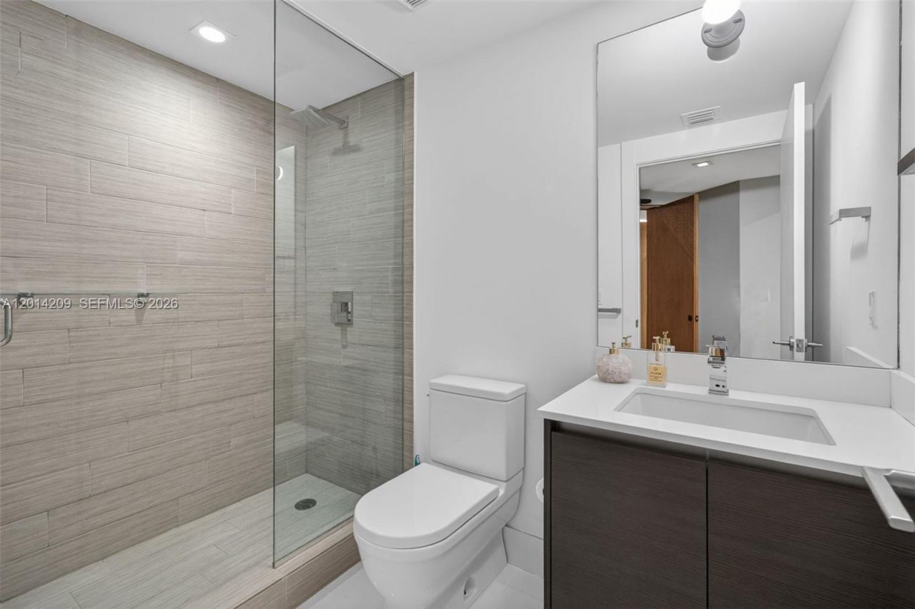 300 Sunny Isles Blvd, Unit 4-1902, Sunny Isles Beach, FL 33160 Photo