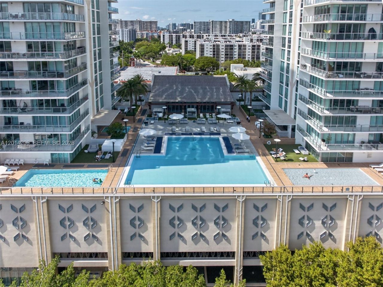 300 Sunny Isles Blvd, Unit 4-1902, Sunny Isles Beach, FL 33160 Photo