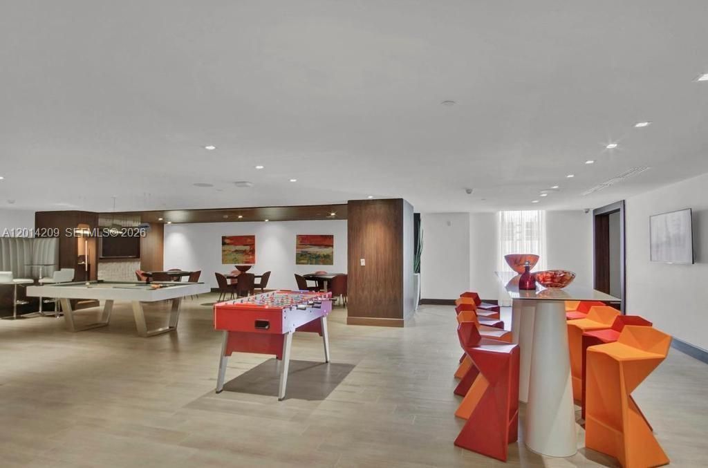 300 Sunny Isles Blvd, Unit 4-1902, Sunny Isles Beach, FL 33160 Photo