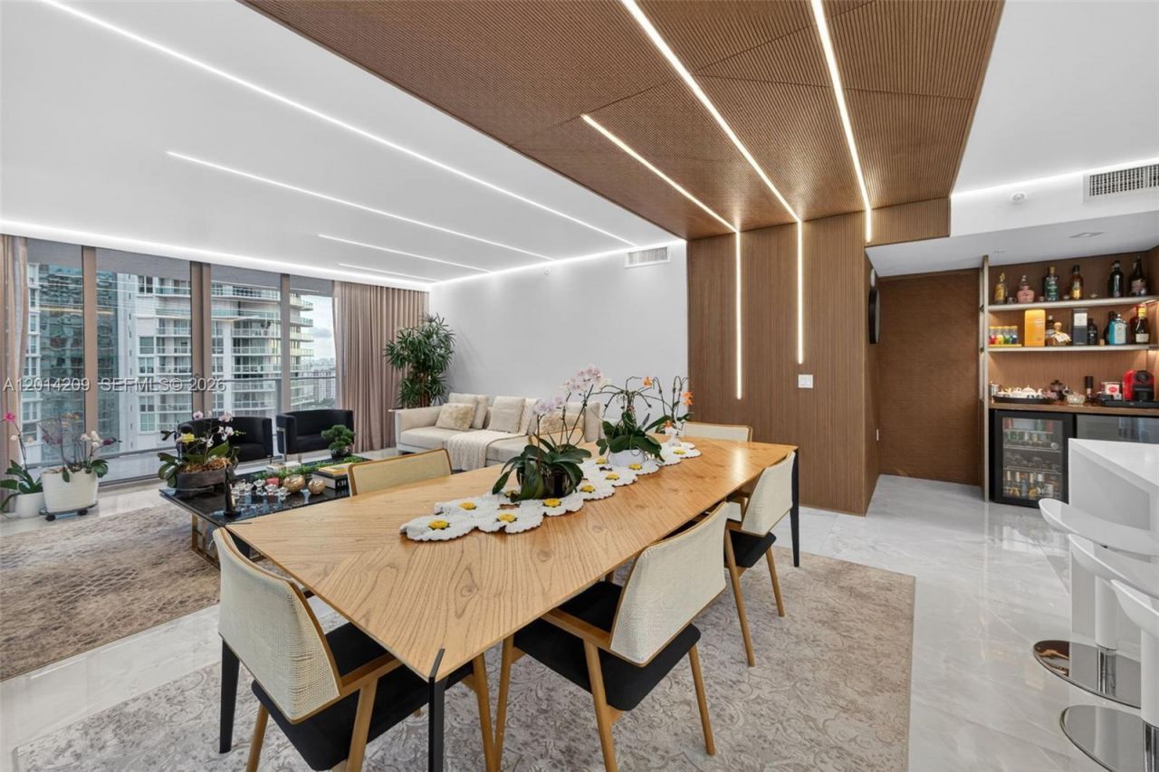 300 Sunny Isles Blvd, Unit 4-1902, Sunny Isles Beach, FL 33160 Photo