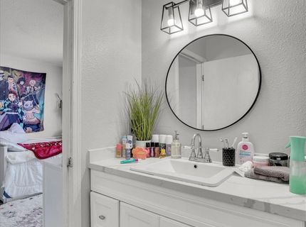 5210 Calvine Rd, Sacramento, CA 95823 Photo