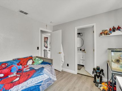 5210 Calvine Rd, Sacramento, CA 95823 Photo