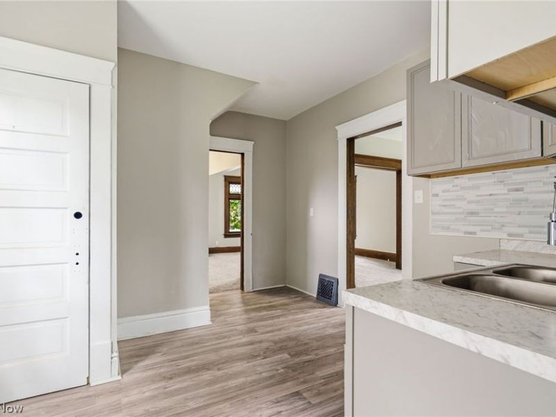 1387 S Seneca Avenue, Alliance, OH 44601 Photo 13